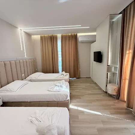 Elko Apartments & Rooms アパート *