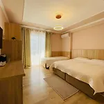 Appartement Elko Boutique Hotel Golem (Tirana)