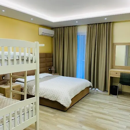 Elko & Apartmán Golem (Tirana)