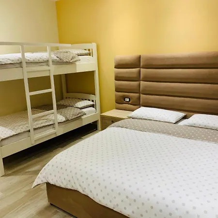 Elko & Appartement Golem (Tirana)